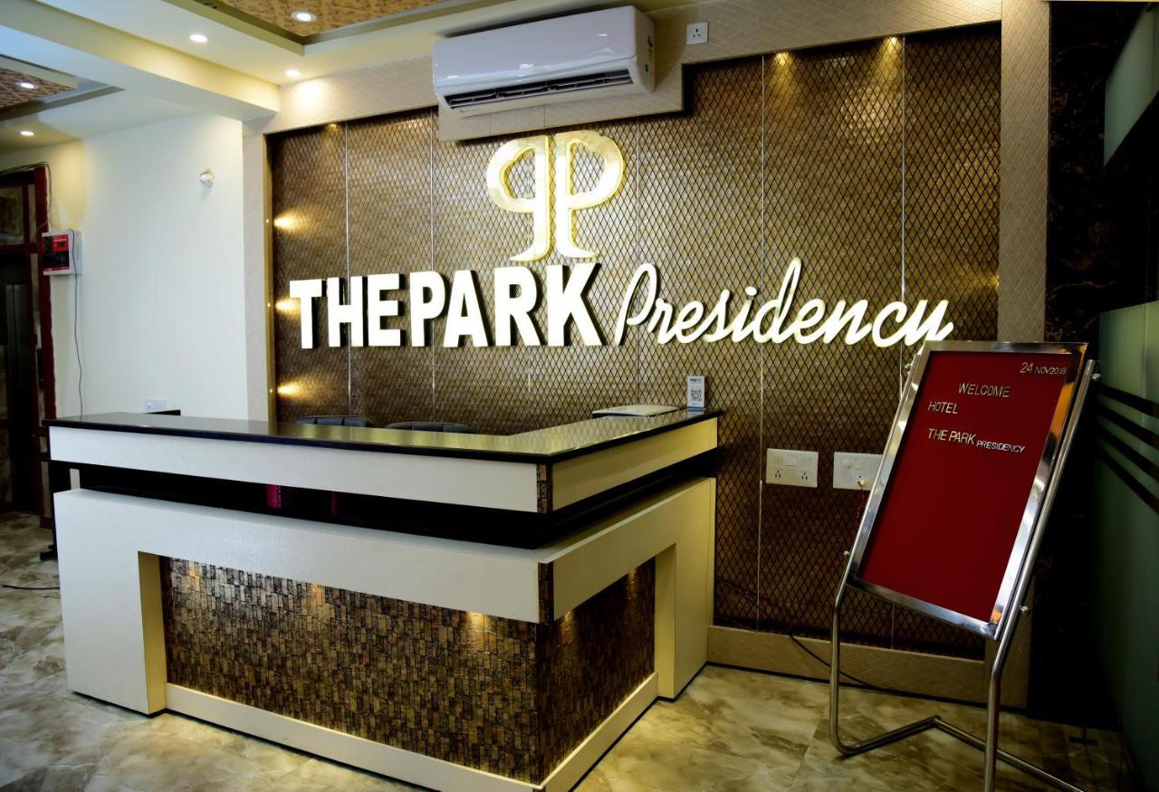 The Park Presidency Hotel 바레일리 외부 사진